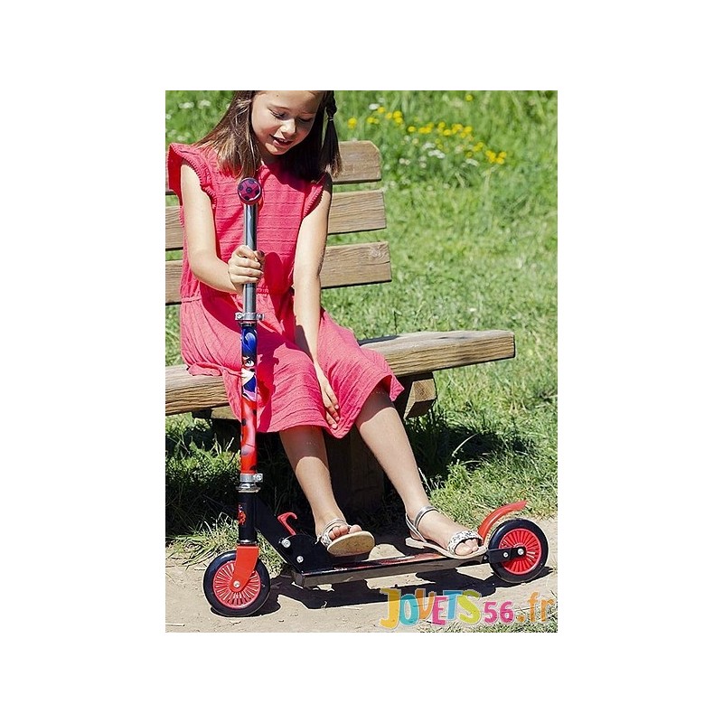 Trottinette 2 roues miraculous ladybug jouets56