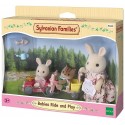 TRICYCLE ET MINI VOITURE BEBES AVEC 3 FIGURINES SYLVANIAN FAMILIES