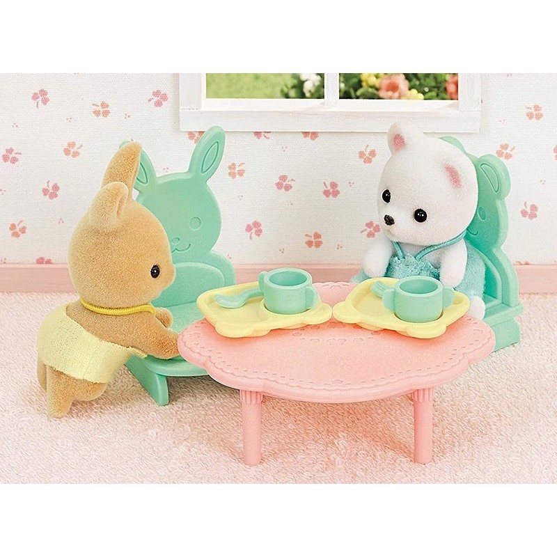 Salle de jeu des bébés et figurines Sylvanian Families 5397 - La