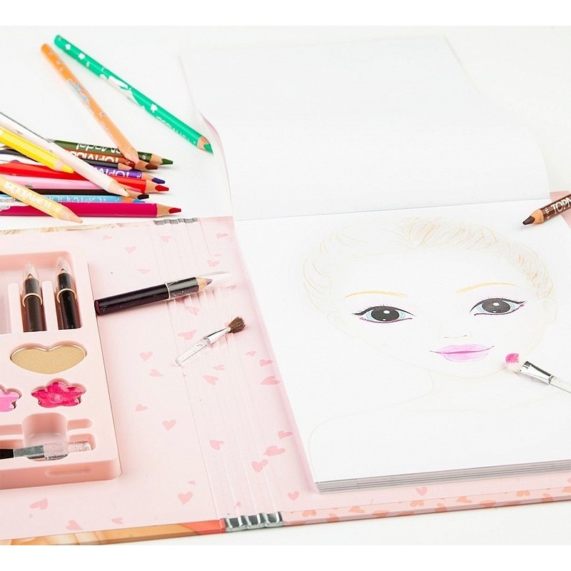 Cahier de dessins de Make-Up sur des Top Modèles, super modèles à coiffer  et à maquiller