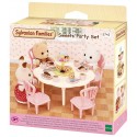 LA TABLE DU GOUTER AVEC ACCESSOIRES SYLVANIAN FAMILIES
