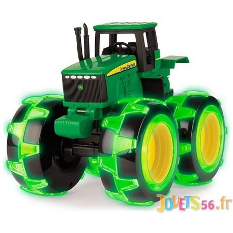 TRACTEUR JOHN DEERE AVEC ROUES LUMINEUSES MONSTER TREADS - Jouets56.fr - Magasins Jouets SAJOU du Morbihan en Bretagne